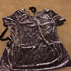 Adults medium purple velvet shirt good condition.